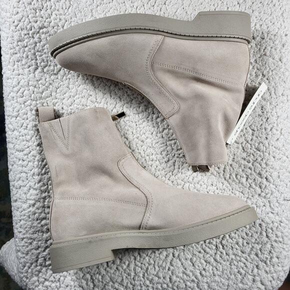 NEW Andre Assous Vernon Bootie suede Leather taupe size 9 - Picture 6 of 9